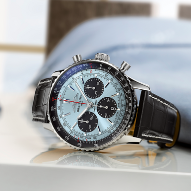 Still_Life_NAVITIMER_Chronograph_43_AB0138241C1P1_RVB.png