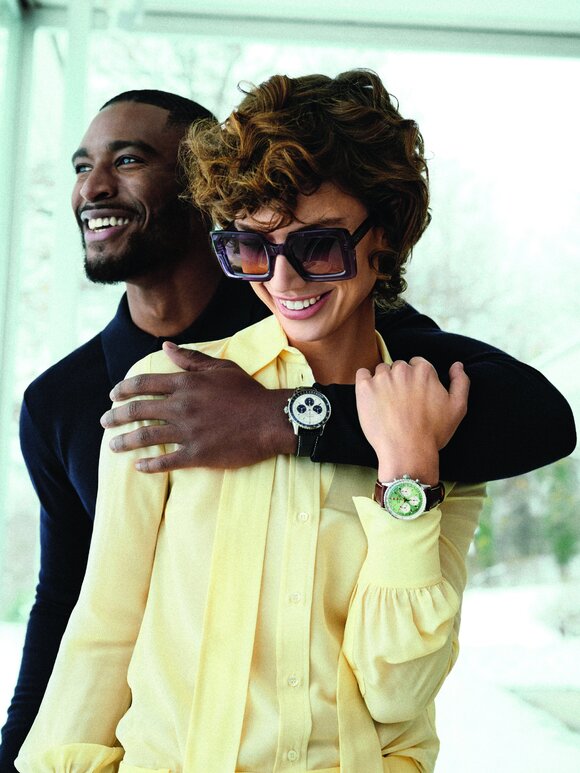 94_Lifestyle_NavitimerB01Chronograph4341_Ref_AB0138241G1P1AB0139211L1P1_CMYK.jpg