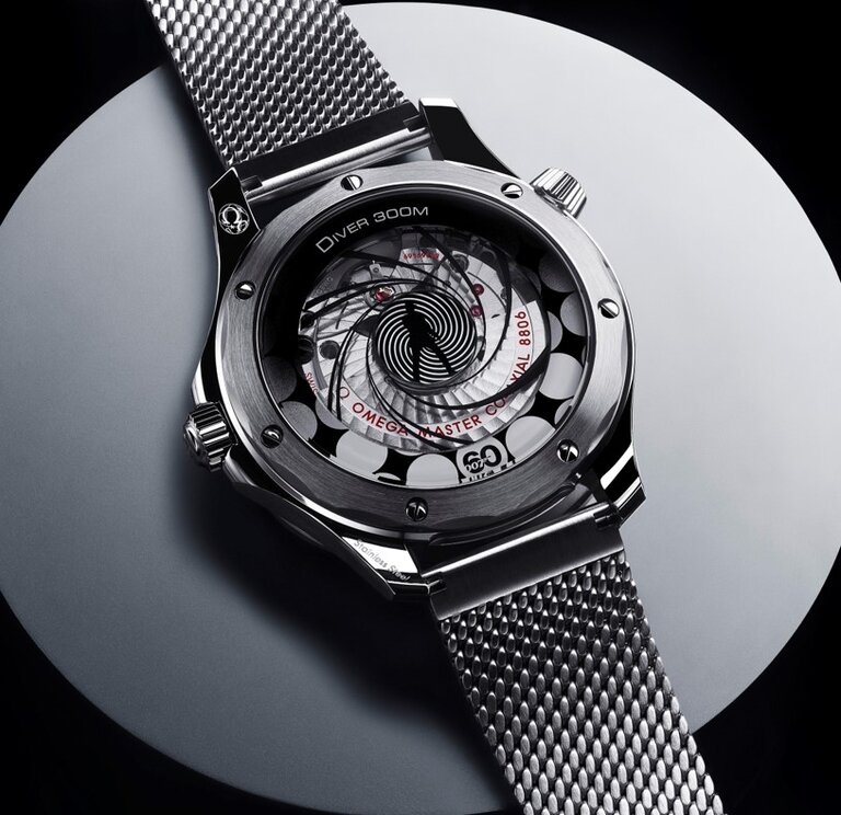 OMEGA_210_30_42_20_03_002_Caseback_ambiance_lowres.jpg