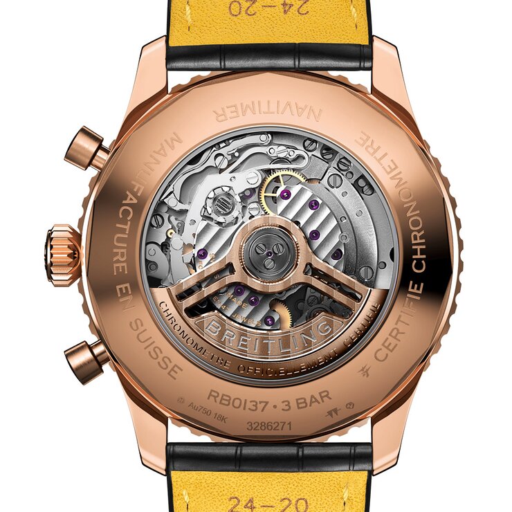 Breitling horloge met een kast in rosé goud, met een wijzerplaat in het zilver en een diameter van 46 mm