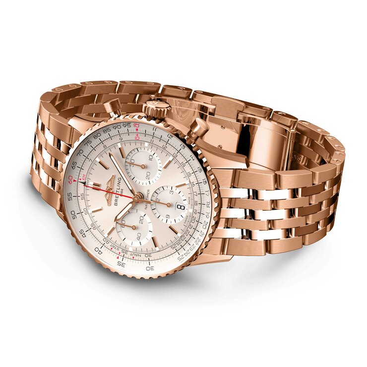 Breitling horloge met een kast in rosé goud, met een wijzerplaat in het zilver en een diameter van 41 mm