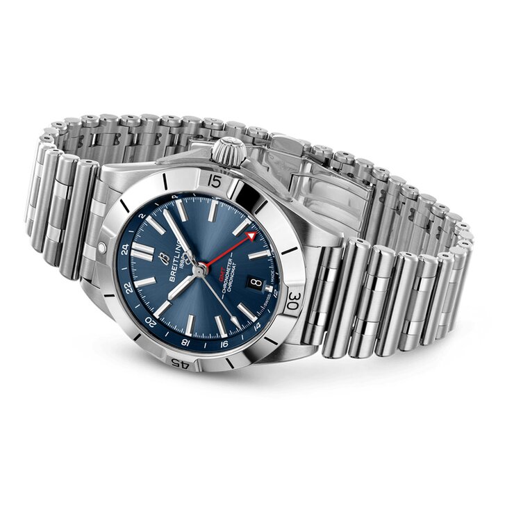 Breitling horloge met een kast in staal, met een wijzerplaat in het blauw en een diameter van 40 mm