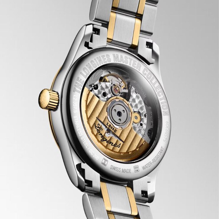 Longines horloge met een kast in staal, met een wijzerplaat in het parelmoer met  briljant en een diameter van 34 mm