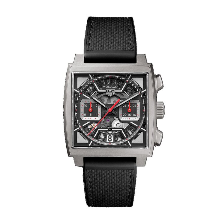 TAG Heuer horloge met een kast in titanium, met een wijzerplaat in het grijs en een diameter van 39 mm