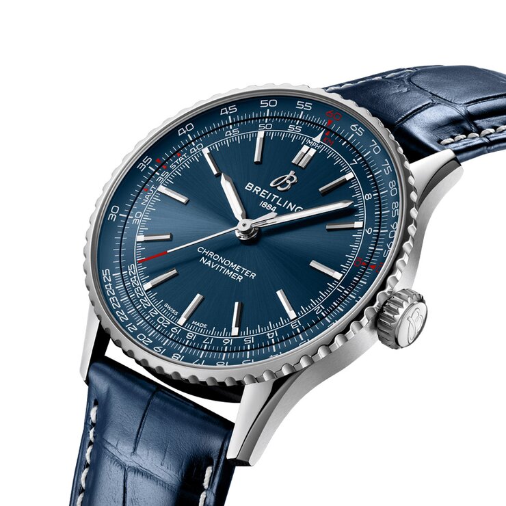 Breitling horloge met een kast in staal, met een wijzerplaat in het blauw en een diameter van 41 mm