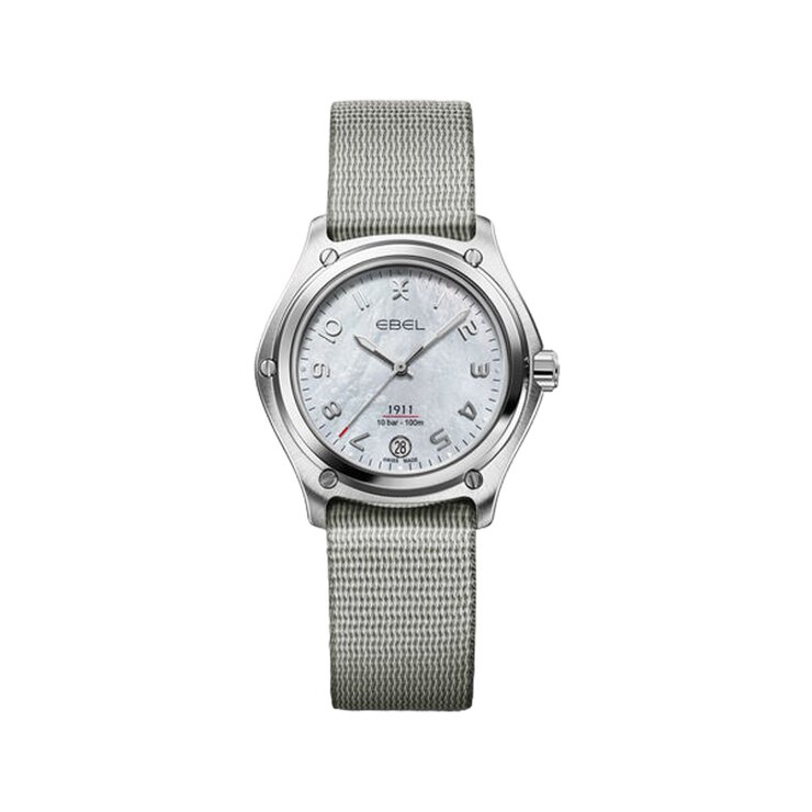 montre Ebel avec un boîtier en acier, un cadran nacre et un diamètre de 34 mm