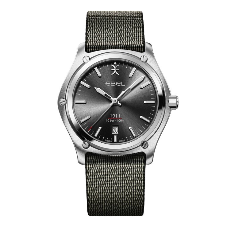 montre Ebel avec un boîtier en acier, un cadran gris et un diamètre de 42