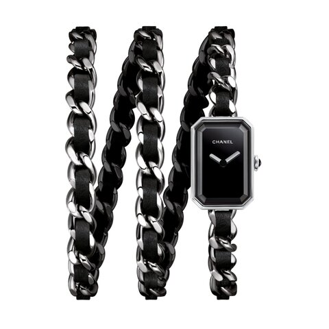 montre CHANEL avec un boîtier en acier, un cadran noir et un diamètre de 15.8 x 23.6 mm