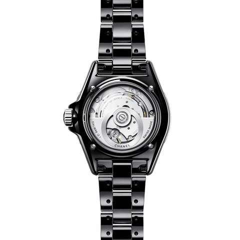 CHANEL horloge met een kast in keramiek, met een wijzerplaat in het zwart en een diameter van 38 mm