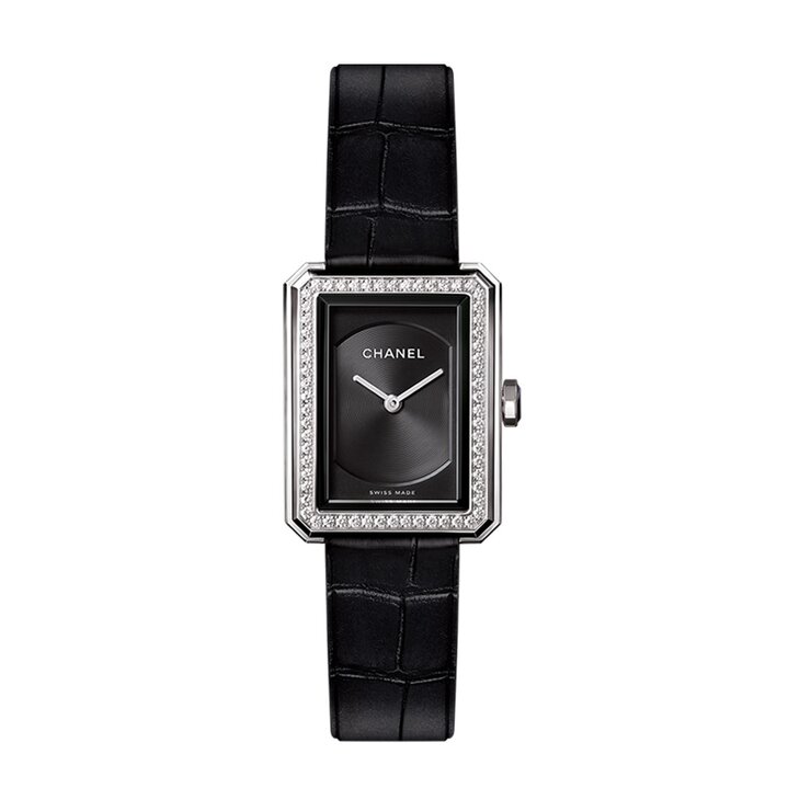 CHANEL horloge met een kast in staal, met een wijzerplaat in het zwart en een diameter van 21,5 x 27,9