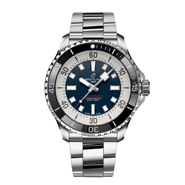 montre Breitling avec un boîtier en acier, un cadran bleu et un diamètre de 44 mm