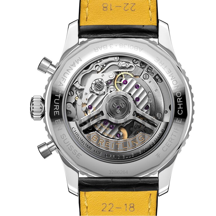 Breitling horloge met een kast in staal, met een wijzerplaat in het rosé en een diameter van 43