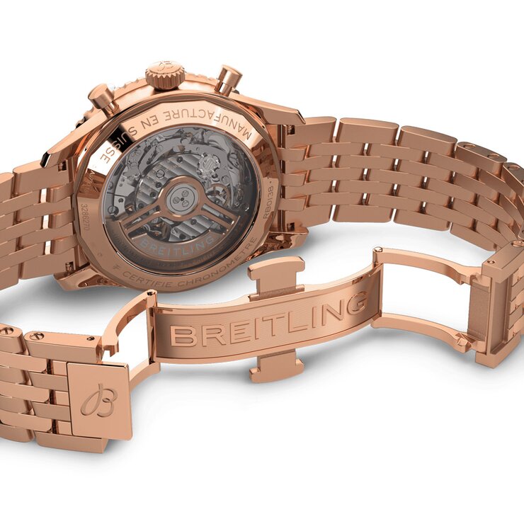 Breitling horloge met een kast in rosé goud, met een wijzerplaat in het zwart en een diameter van 43