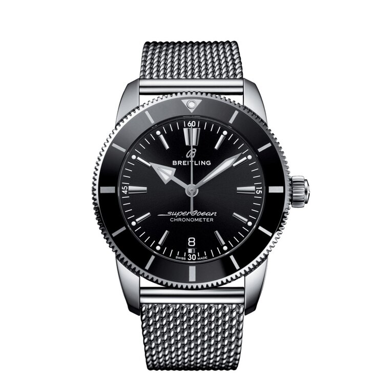montre Breitling avec un boîtier en acier, un cadran noir et un diamètre de 44