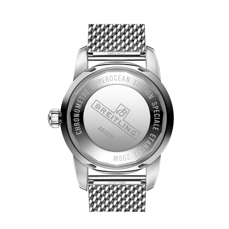 Breitling horloge met een kast in staal, met een wijzerplaat in het blauw en een diameter van 44
