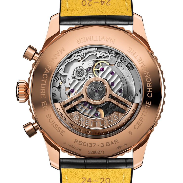 Breitling horloge met een kast in rosé goud, met een wijzerplaat in het zilver en een diameter van 46