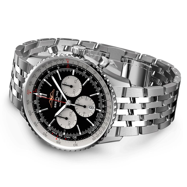 Breitling horloge met een kast in staal, met een wijzerplaat in het zwart en een diameter van 46 mm