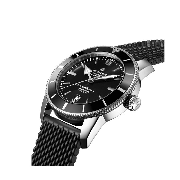 Breitling horloge met een kast in staal, met een wijzerplaat in het zwart en een diameter van 46 mm