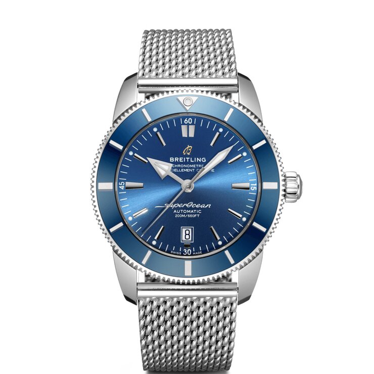 Breitling horloge met een kast in staal, met een wijzerplaat in het blauw en een diameter van 46