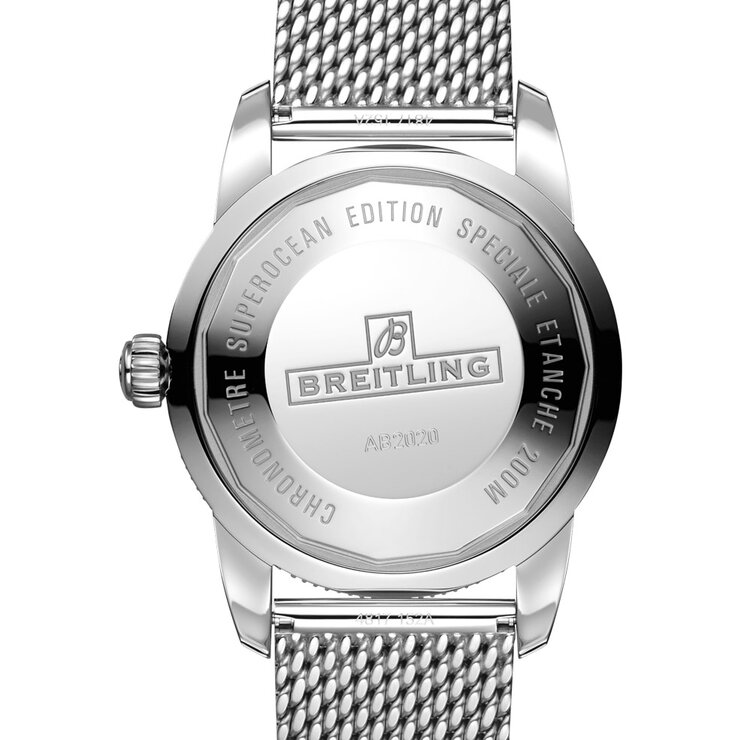 Breitling horloge met een kast in staal, met een wijzerplaat in het groen en een diameter van 46 mm