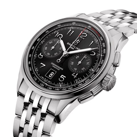 Breitling horloge met een kast in staal, met een wijzerplaat in het zwart en een diameter van 42 mm
