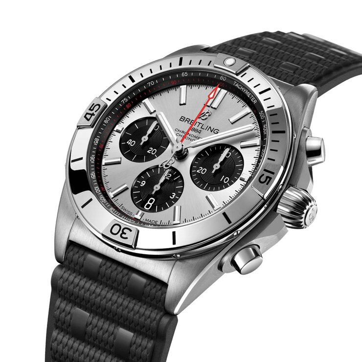 Breitling horloge met een kast in staal, met een wijzerplaat in het zilver en een diameter van 42