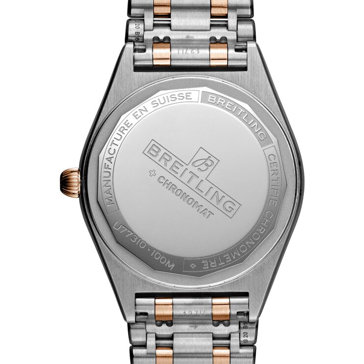 Breitling horloge met een kast in rosé goud op staal, met een wijzerplaat in het parelmoer met  briljant en een diameter van 32
