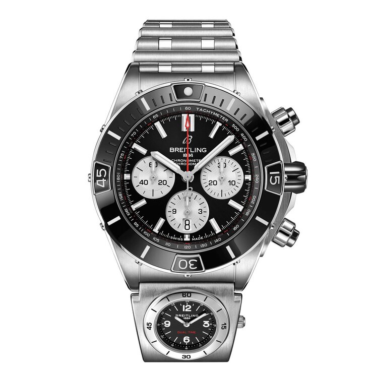Breitling horloge met een kast in staal, met een wijzerplaat in het zwart en een diameter van 44