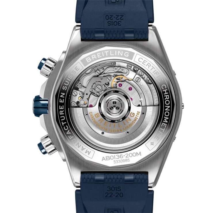 Breitling horloge met een kast in staal, met een wijzerplaat in het blauw en een diameter van 44 mm