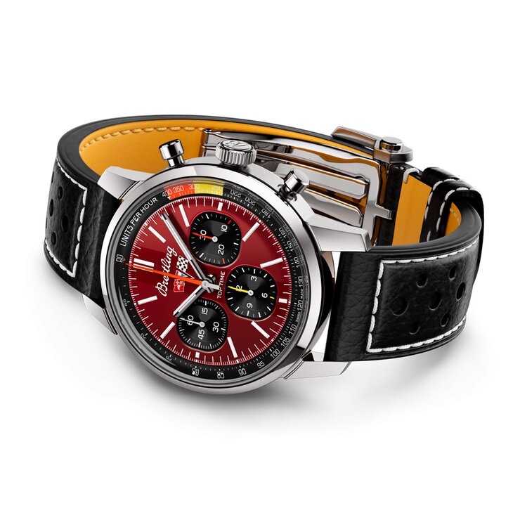 Breitling horloge met een kast in staal, met een wijzerplaat in het rood en een diameter van 41 mm