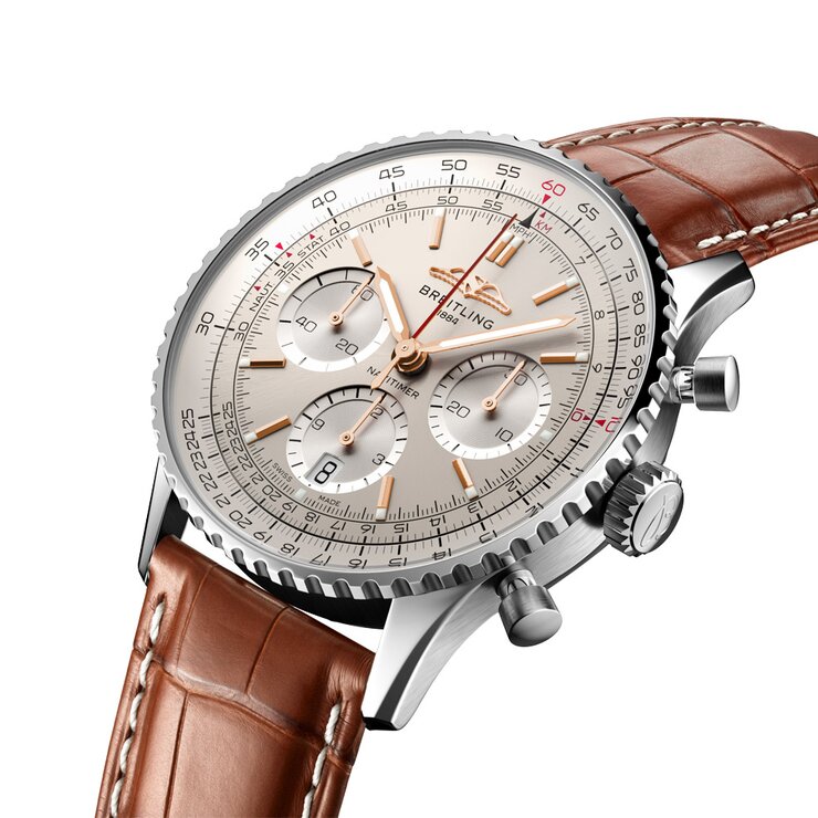 Breitling horloge met een kast in staal, met een wijzerplaat in het zilver en een diameter van 41 mm