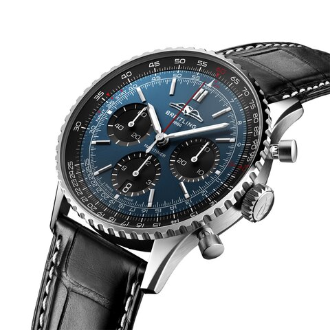 Breitling horloge met een kast in staal, met een wijzerplaat in het blauw en een diameter van 41 mm