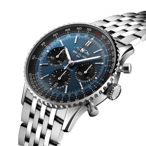 Breitling horloge met een kast in staal, met een wijzerplaat in het blauw en een diameter van 41 mm