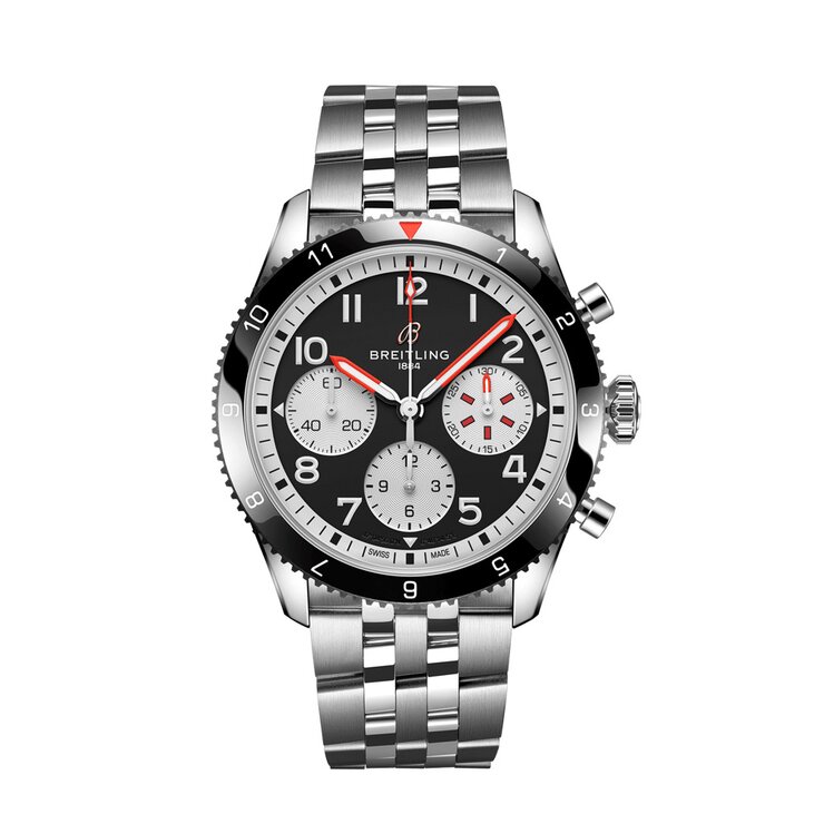 Breitling horloge met een kast in staal, met een wijzerplaat in het zwart en een diameter van 42