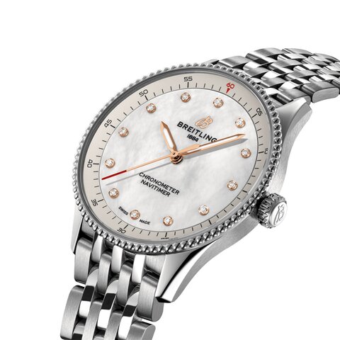 Breitling horloge met een kast in staal, met een wijzerplaat in het parelmoer met  briljant en een diameter van 32 mm