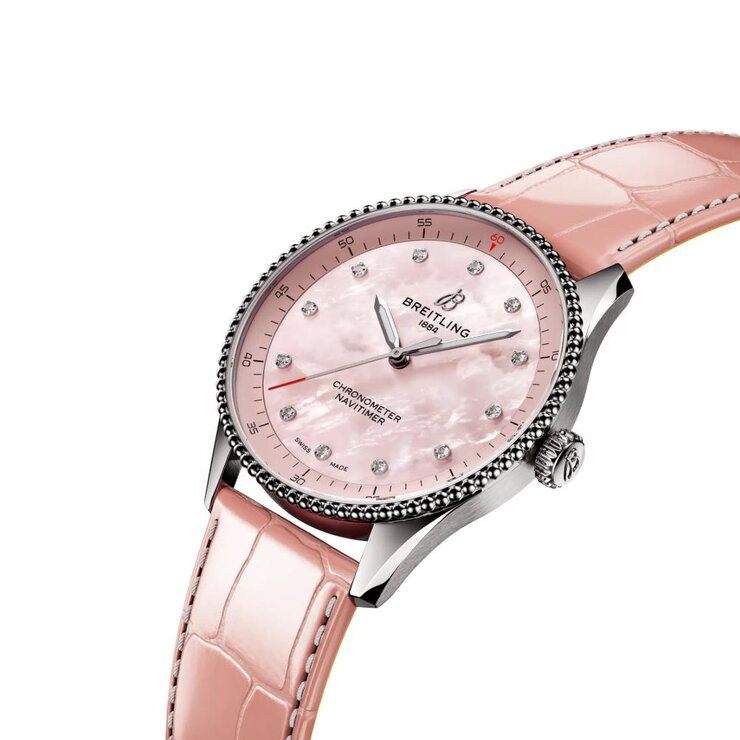 Breitling horloge met een kast in staal, met een wijzerplaat in het roze met briljant en een diameter van 32