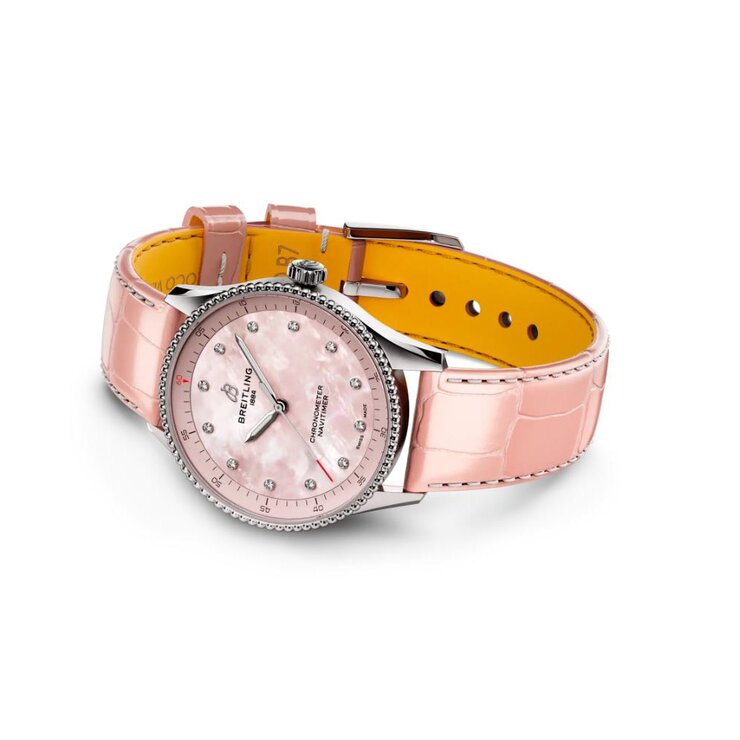Breitling horloge met een kast in staal, met een wijzerplaat in het roze met briljant en een diameter van 32