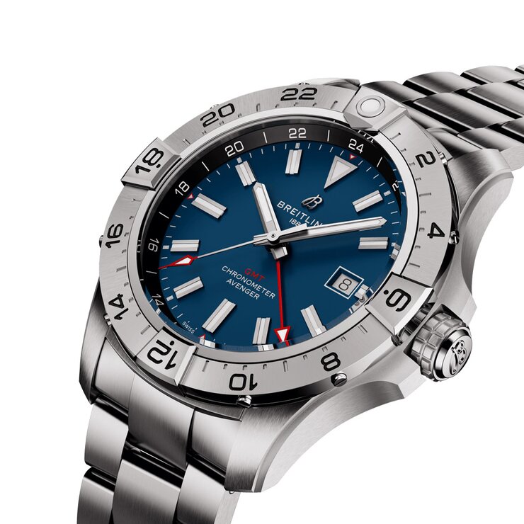 Breitling horloge met een kast in staal, met een wijzerplaat in het blauw en een diameter van 44