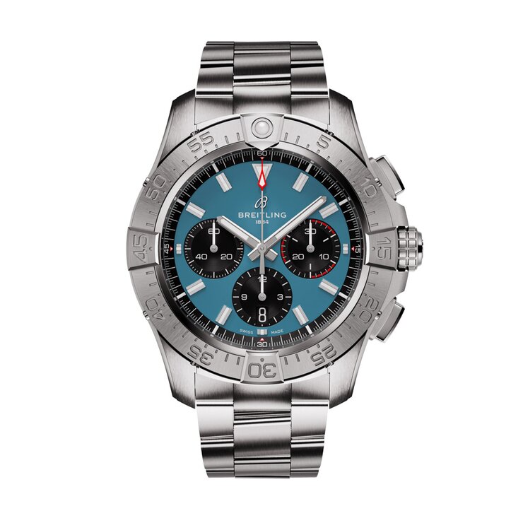 Breitling horloge met een kast in staal, met een wijzerplaat in het blauw en een diameter van 44 mm