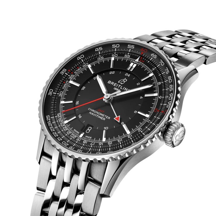 Breitling horloge met een kast in staal, met een wijzerplaat in het zwart en een diameter van 41 mm