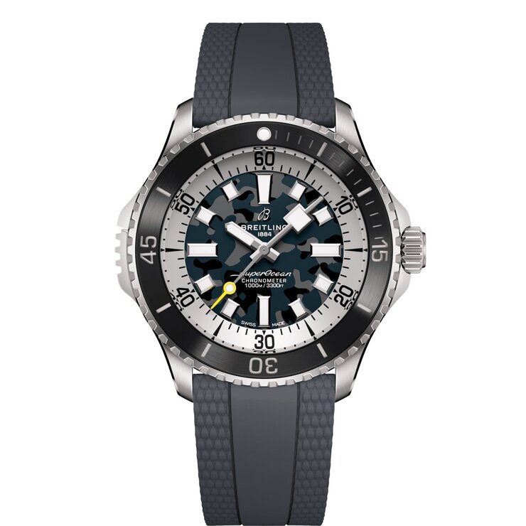 Breitling horloge met een kast in titanium, met een wijzerplaat in het blauw en een diameter van 46 mm