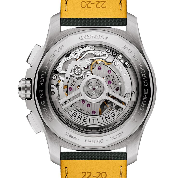 Breitling horloge met een kast in staal, met een wijzerplaat in het groen en een diameter van 42