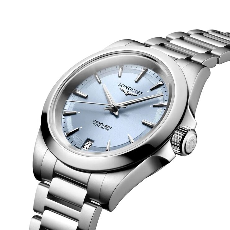 Longines horloge met een kast in staal, met een wijzerplaat in het blauw en een diameter van 34