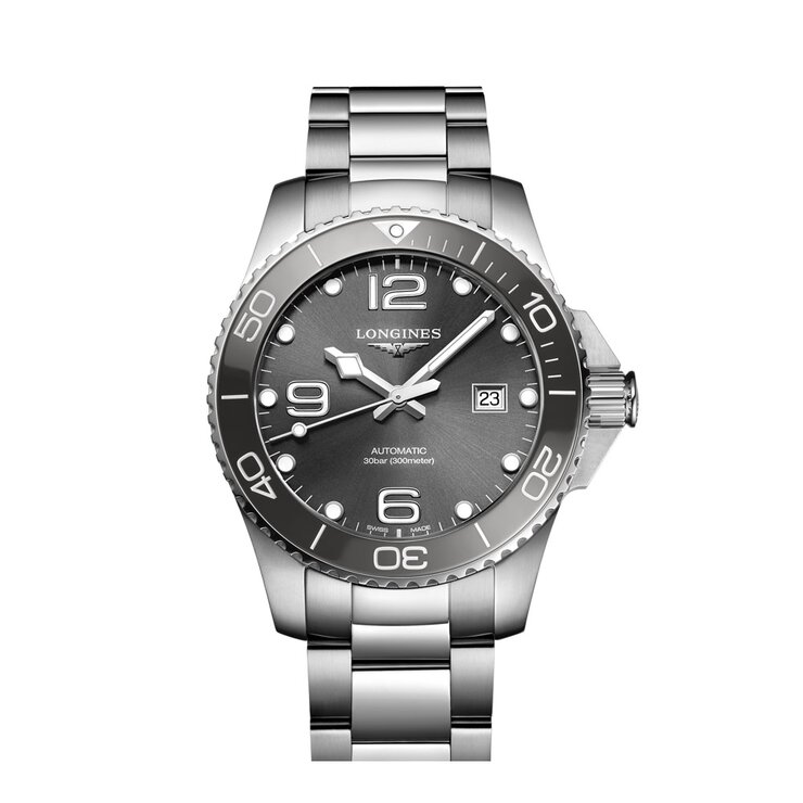 Longines horloge met een kast in staal, met een wijzerplaat in het grijs en een diameter van 43