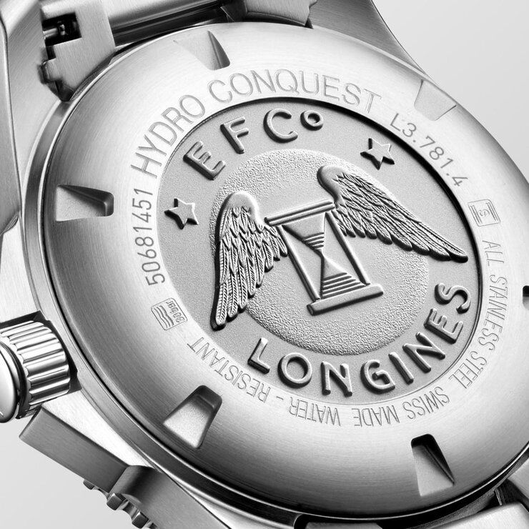 Longines horloge met een kast in staal, met een wijzerplaat in het blauw en een diameter van 41 mm