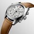 montre Longines avec un boîtier en acier, un cadran argent et un diamètre de 42 - thumb