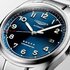 montre Longines avec un boîtier en acier, un cadran bleu et un diamètre de 40 - thumb