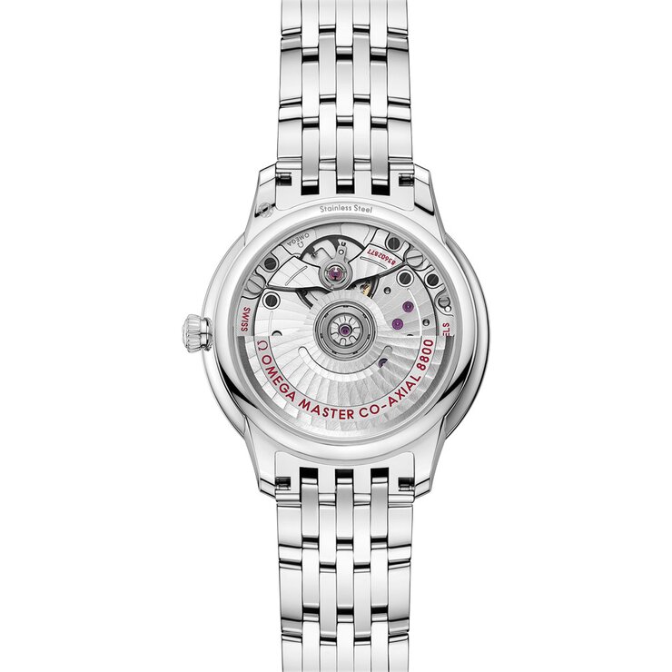 Omega horloge met een kast in staal, met een wijzerplaat in het groen en een diameter van 34