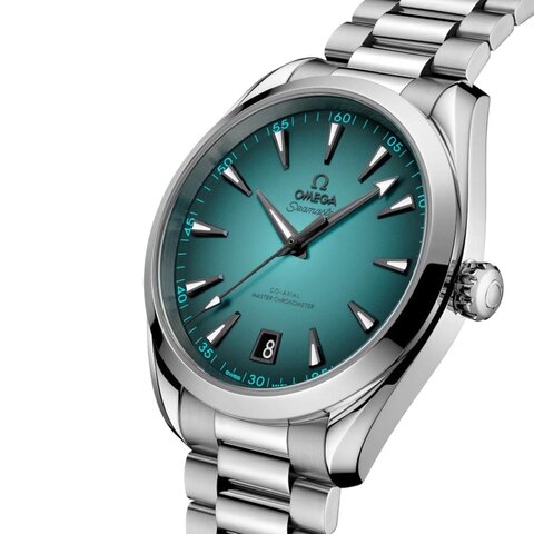 Omega horloge met een kast in staal, met een wijzerplaat in het blauw en een diameter van 41 mm