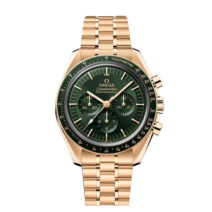 montre Omega avec un boîtier en or jaune, un cadran vert et un diamètre de 42